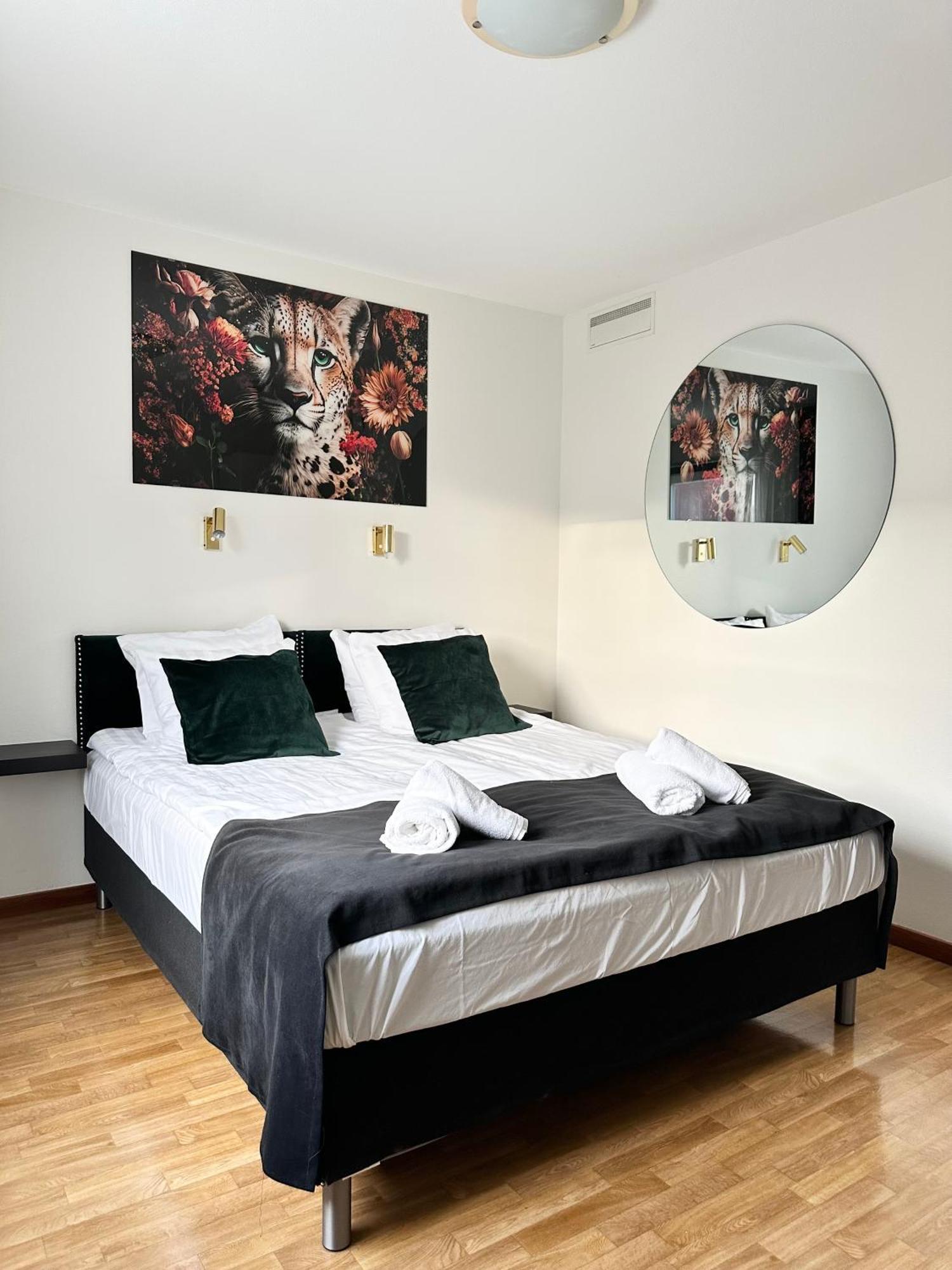 Hotell City Karlshamn คาร์ลซัมน์ ภายนอก รูปภาพ